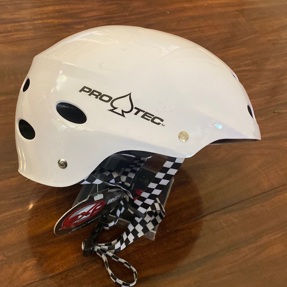 NWT ProTec Classic Street Helmet Bike, Skate, roller skate, Gloss White,…